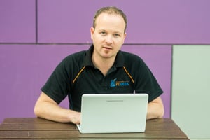 079. How To Use “Crowd Thinking” To Launch Your Membership Site