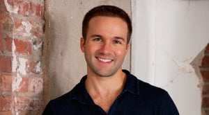 039. Podcasting for Entrepreneurs with John Lee Dumas