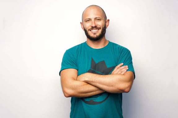 147. Noah Kagan Throws Down A $1000 Challenge (Plus How To Push Past Your Comfort Zone)